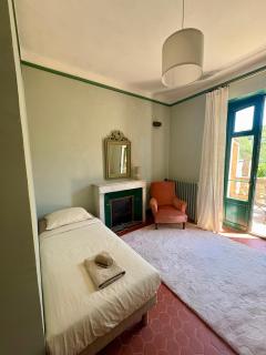 Villa Magdala, lieu d'art & chambres d'hôtes - Hyères - 3