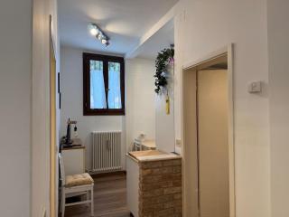 Grimaldi Apartments Cannaregio - Venice - 4