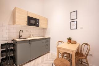 A20- BP Modern Boutique Apartments - 8