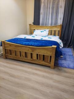 Nanyuki House by Peter & Primrose - Nanyuki - 8