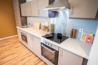 For Students Only Hox Park Egham - Englefield Green - 9