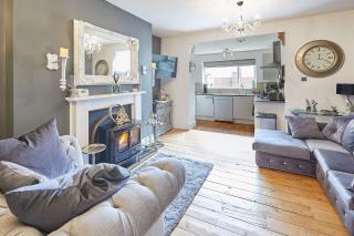 Apartment 2 - Whitby - 8