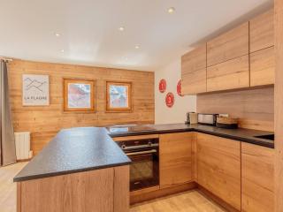 Chalet lumineux avec 4 chambres et parking à La Plagne - FR-1-351-144 - 1