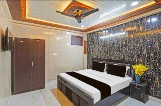 Vrishti Residency & Hotels - Greater Noida - 3