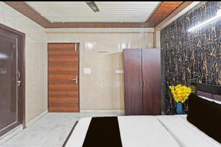 Vrishti Residency & Hotels - Greater Noida - 2