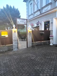 Sherwood Hotel Vojkovice nad Ohří - 9