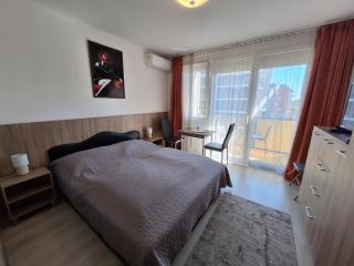 Sunrise Apartman - Siófok - 8