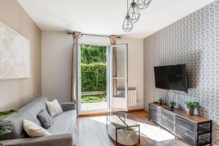 2 Bedroom apartment Galmy Val d'Europe - 8