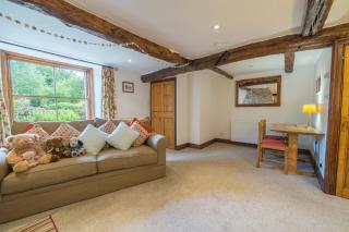 Quince Cottage - Cosy Country Cottage - Clifton - 6