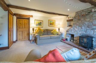 Quince Cottage - Cosy Country Cottage - Clifton - 4