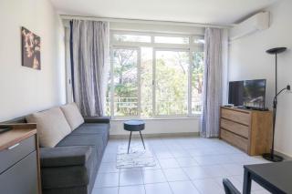 Beachfront Apartment with One Bedroom - Remy - 9
