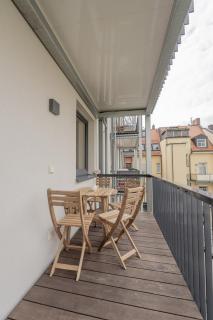АFter BООKlNG rеquеst sсаn q,r-СОDE to СОNFlRM your rеquеst OR read INF0RMATI0N in dеsсripti0n ---2 bedroom flat balcony in Old Town - Monaco di Baviera - 8