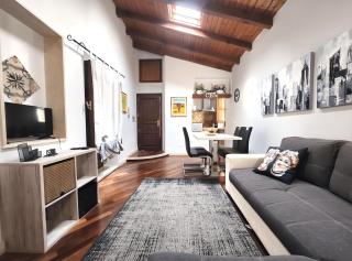 Maniace home - Syracuse - 1