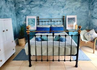Seaside Chill - Carrick - 5