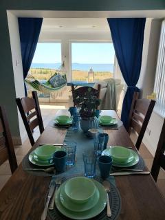 Seaside Chill - Carrick - 8