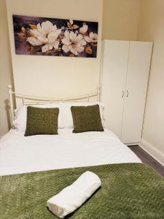 Home away from home - Northampton - 3