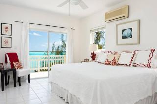 Beachfront Villa Overlooking Chalk Sound - Providenciales - 8