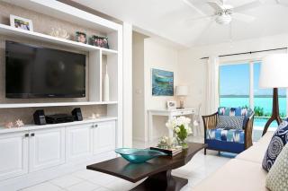 Beachfront Villa Overlooking Chalk Sound - Providenciales - 5