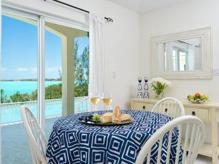 Beachfront Villa Overlooking Chalk Sound - Providenciales - 3
