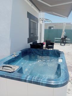 White relax house for 6 - Pool & Spa privé - 6
