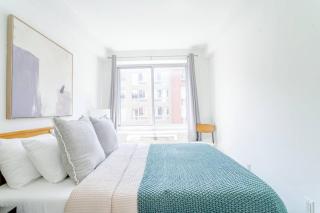 3BR 1BA Charmer Near Near Times Square & Broadway - New York - 1