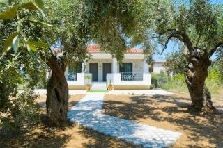 Antoneli Grove - Limenas - 9