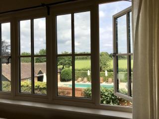 The Lakehouse Apartment - Rudgwick - 6