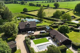 The Lakehouse Apartment - Rudgwick - 5