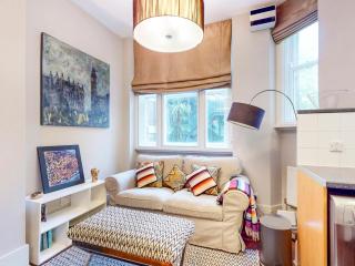 Pass the Keys Cozy Bloomsbury Flat Near Tube High Holborn - Londra - 0