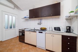 Apartments Davorka - Kampor - 3