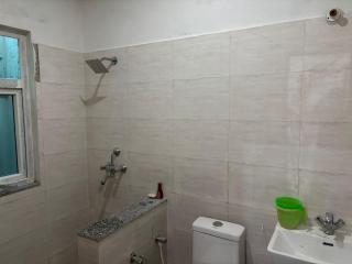 Shri Vrindavan Suites, Near Prem Mandir & ISKCON Vrindavan - 8