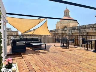 Florette Suite Designer Finish with Stunning Lounge Terrace by ArcoBnb - Floriana - 9