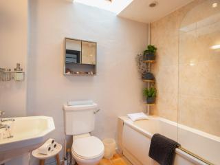 1 Bed in Narberth 77692 - New Moat - 1