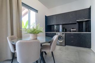Aristo Universe 1 D101 - Paphos - 6