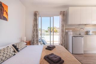 Céntrico Ático con Terraza Privada - Arona - 8