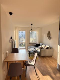 Cozy two bedroom apartment close to Westfield Täby Centrum - Täby - 9