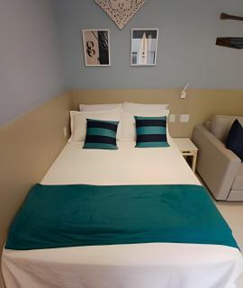 Pé na Areia: Design Moderno, Estilo e Conforto - Santos - 8