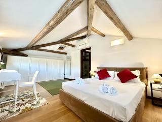 Romantic Window On Arena - 6