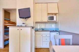 Appartement climatisé 4personnes proche de la plage, piscine et parking privé - Mandelieu La Napoule - 2
