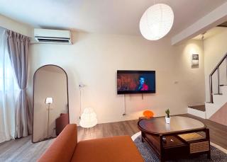 Cosy 2min MRT central Taipei with smart TV&audio - Taipei - 0