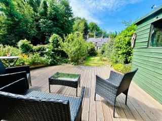 Quarry Cottage - Snug Hideaway - Box - 8