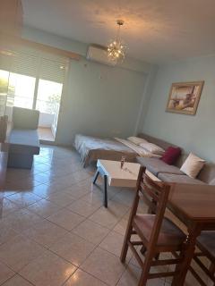 FloFla Apartments - Vlora - 1