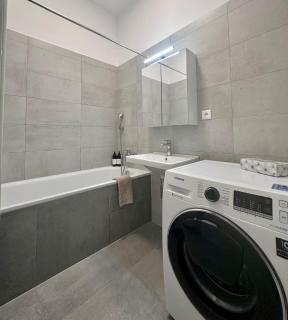 Bratislava Bezrucova Residence - 2 bedrooms, terrace and free garage parking - 2