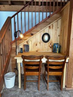 Stunning Lake Views Wine Country - Burdett - 1