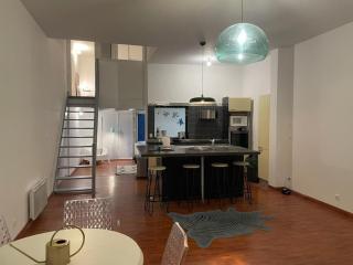 Loft 150 m2 Parking Hyper centre - 2