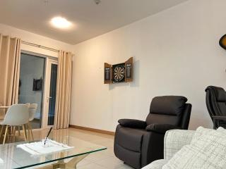 Stylish 1 bedroom apartment with full kitchen - 0