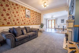 Welbeck House, close to Swansea Central - 5