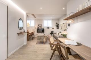 Angri - 3 bedroom and terrace in Almagro - Madrid - 2