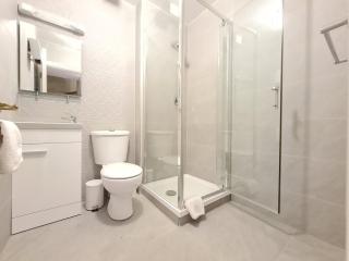 Large 5 bedroom, Galway city Centre - Galway - 9