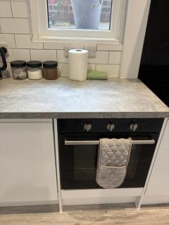 Spacious 2 Bed Central Southsea, sleeps 6 - 4
